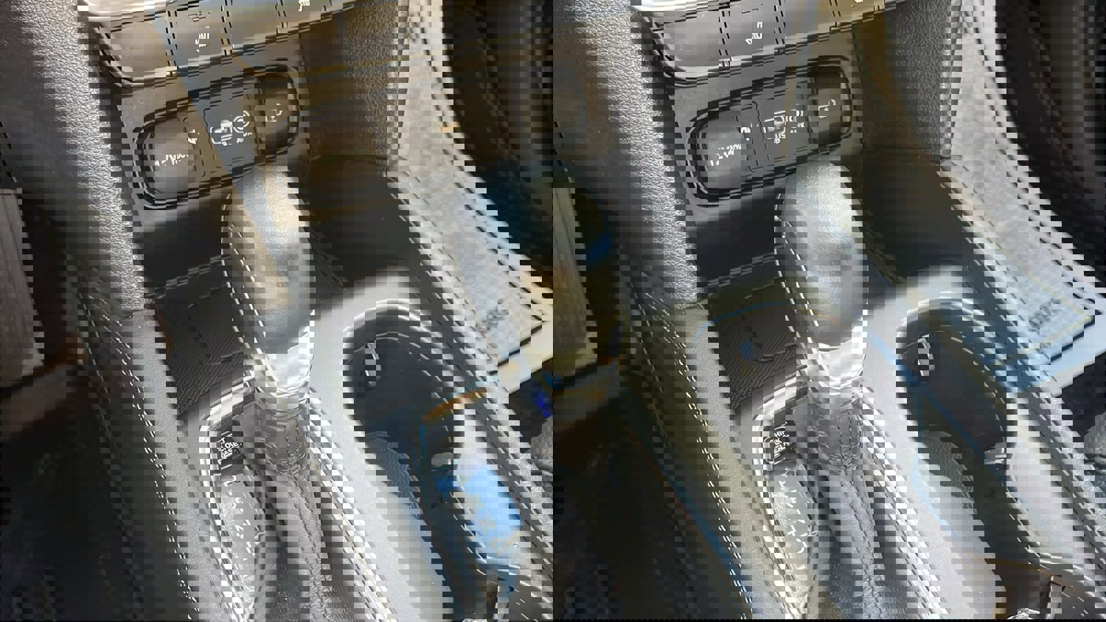 Used 2020 Hyundai Santa Fe SEL image 19