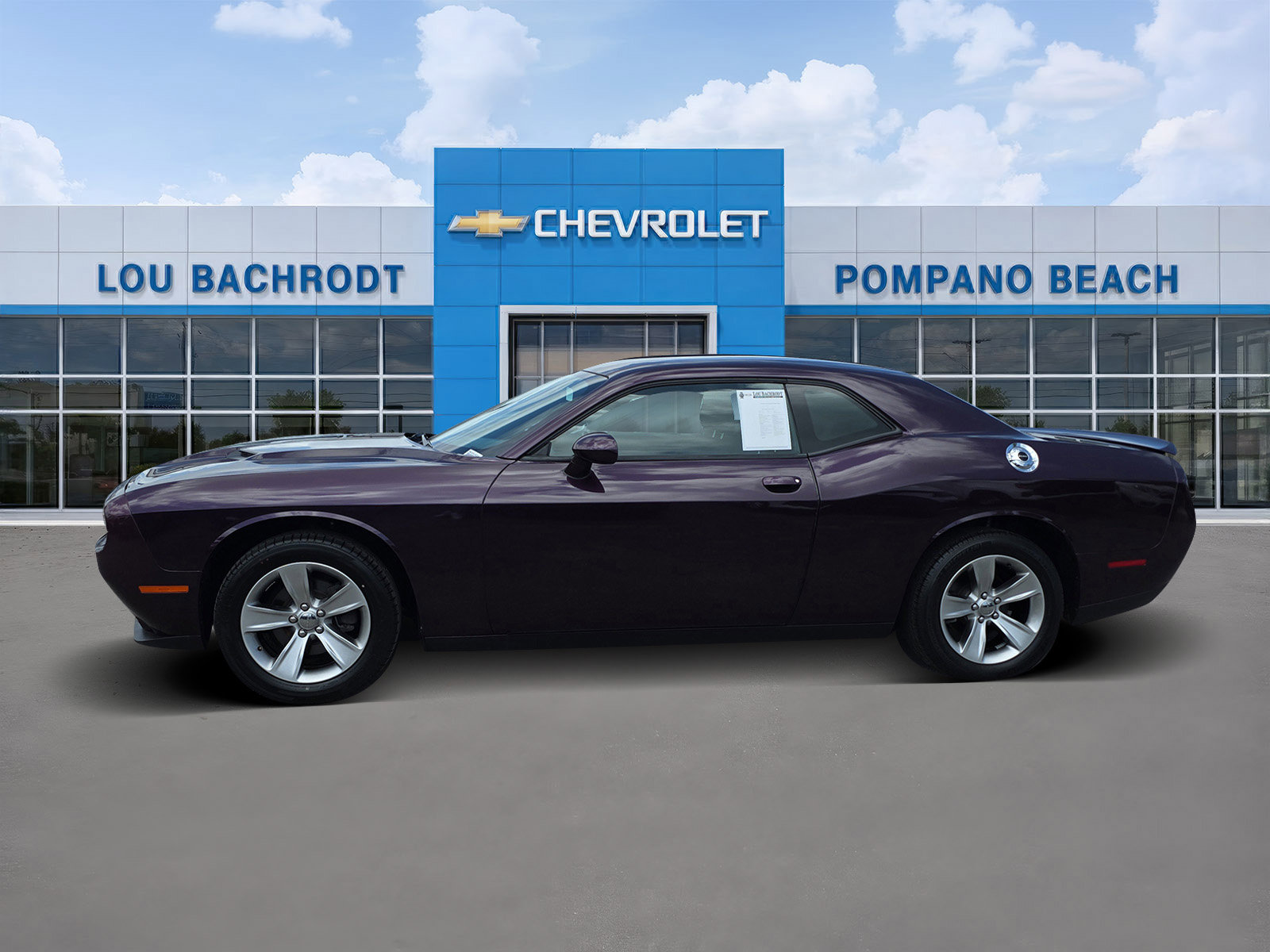 Used 2020 Dodge Challenger SXT image 4