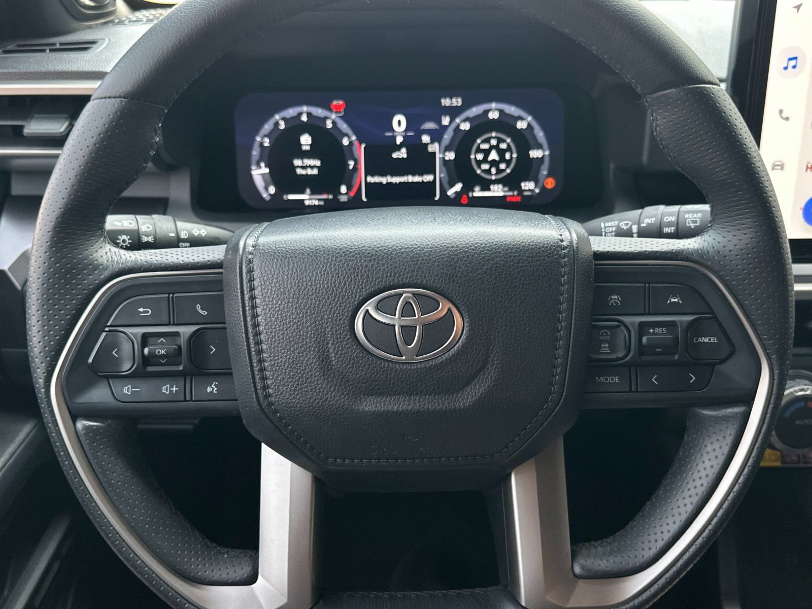 Used 2026 Toyota 4Runner TRD Off-Road Premium AWD/4WD image 22