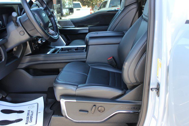 Used 2025 Ford F350 Platinum AWD/4WD image 9