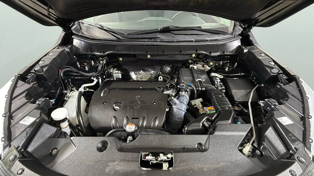 Used 2021 Mitsubishi Outlander Sport SE image 51