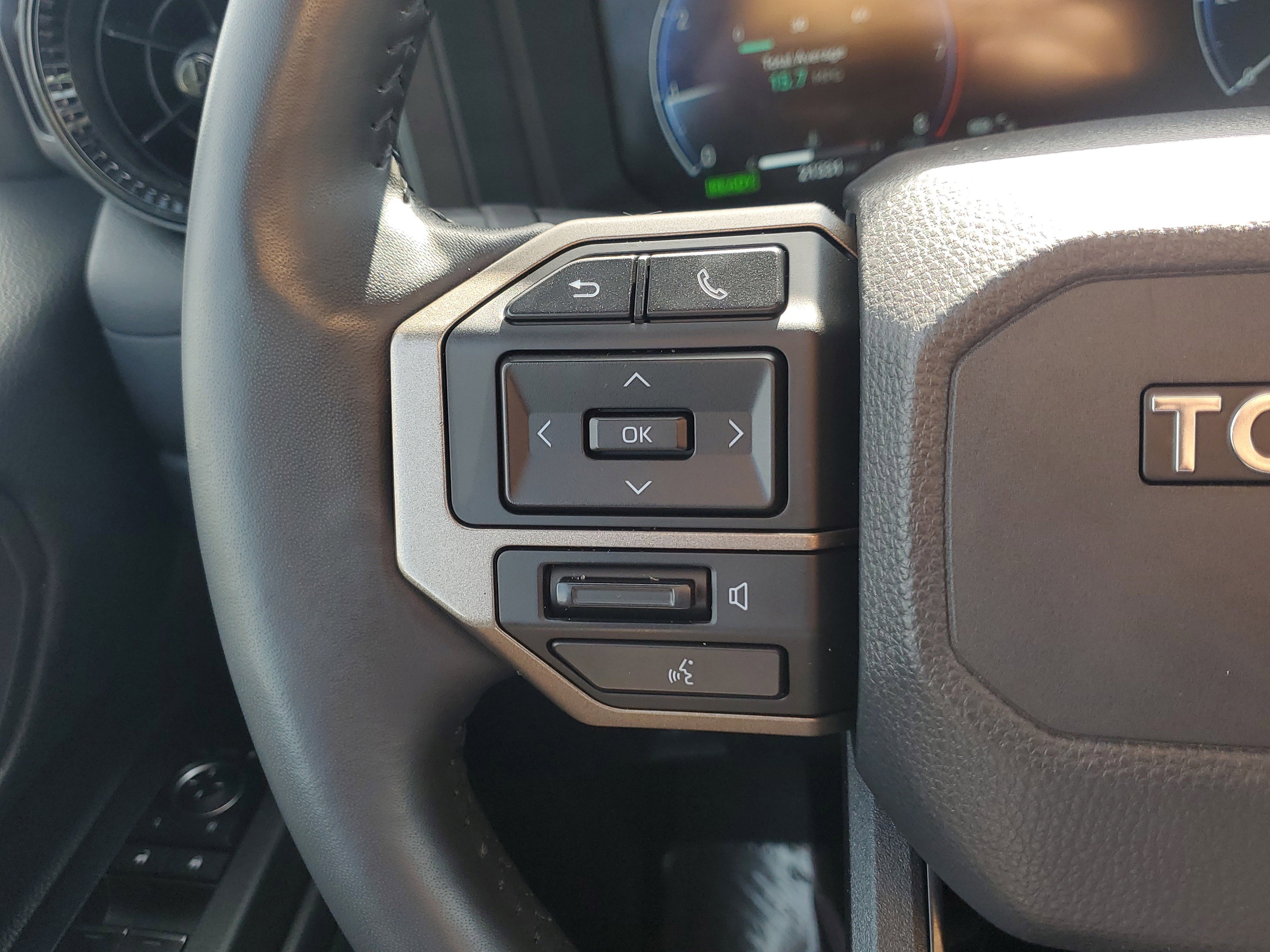 Used 2024 Toyota Land Cruiser First Edition image 27