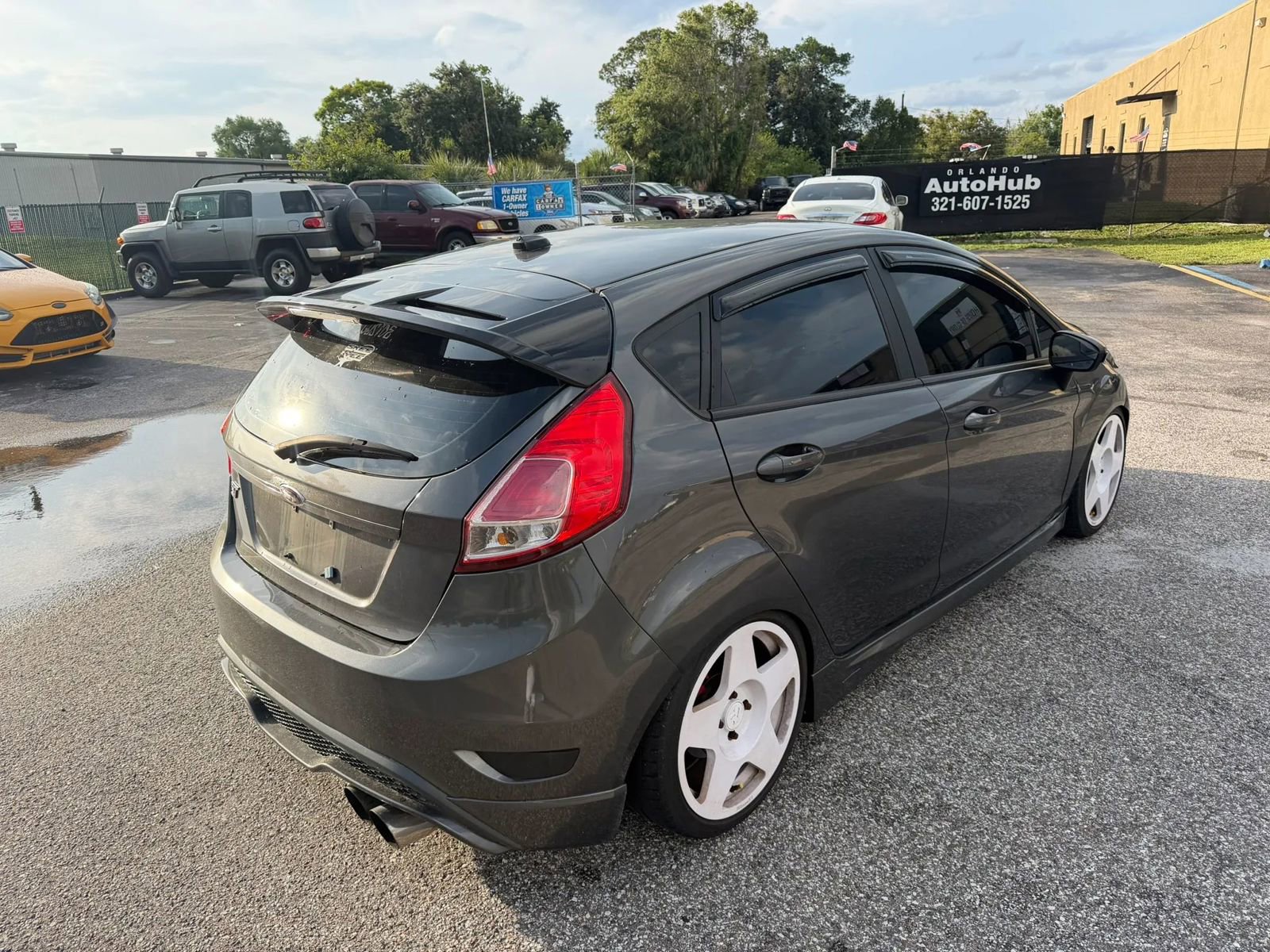 Used 2016 Ford Fiesta ST w/ ST Recaro Package FWD image 5