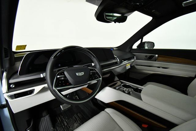 New 2026 Cadillac Vistiq Sport w/ LPO, Floor Liner Package image 10