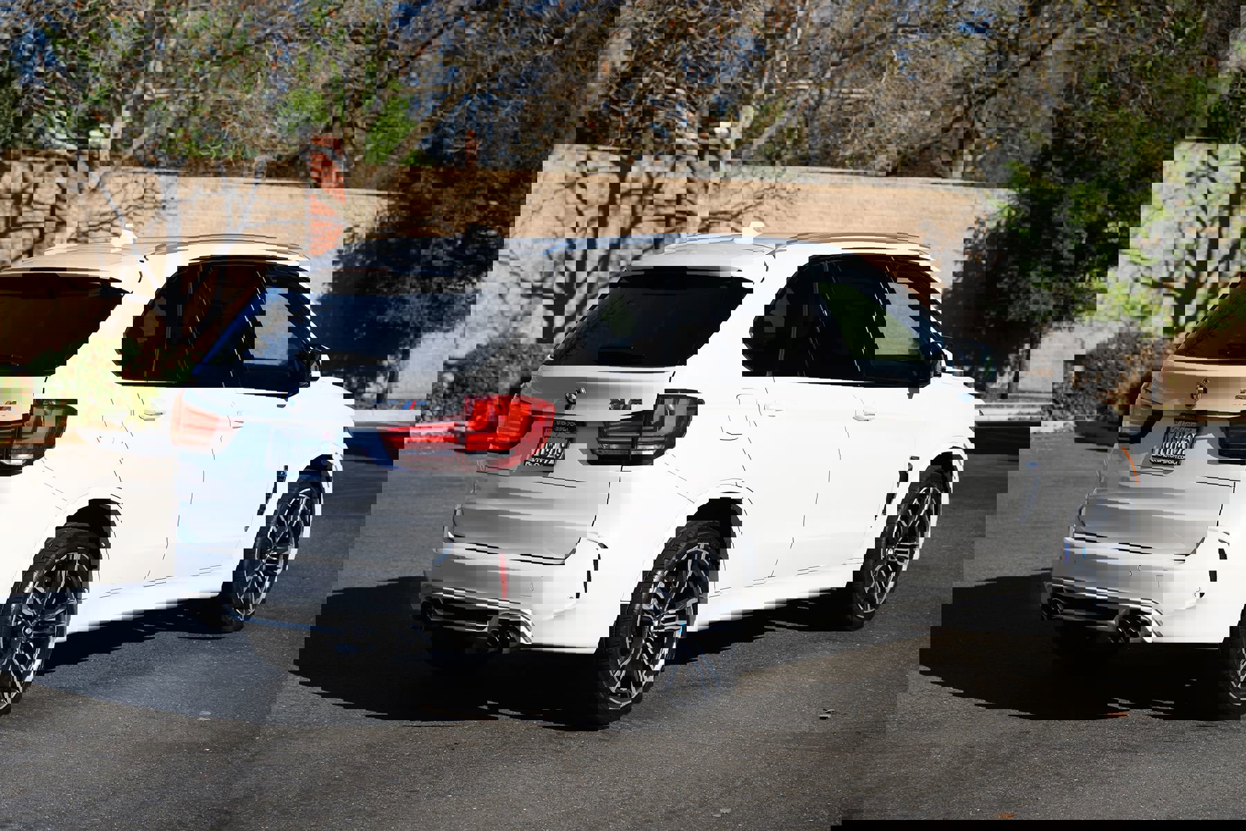 Used 2016 BMW X5 M image 7