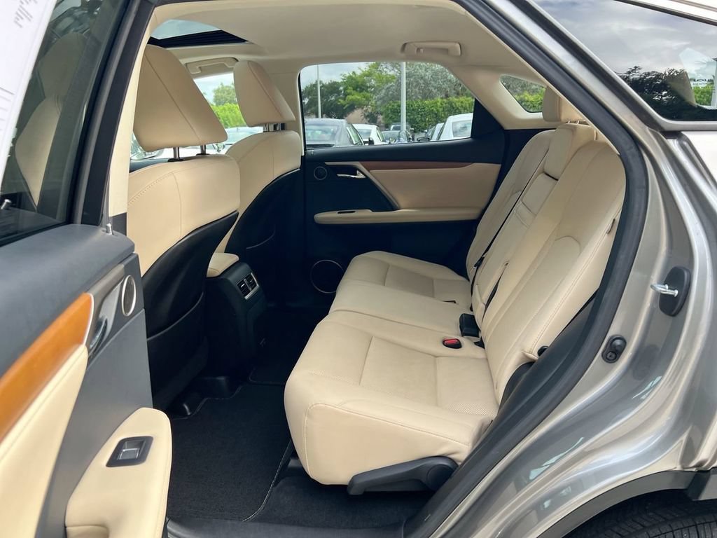 Certified 2022 Lexus RX 350 FWD w/ Premium Package image 20