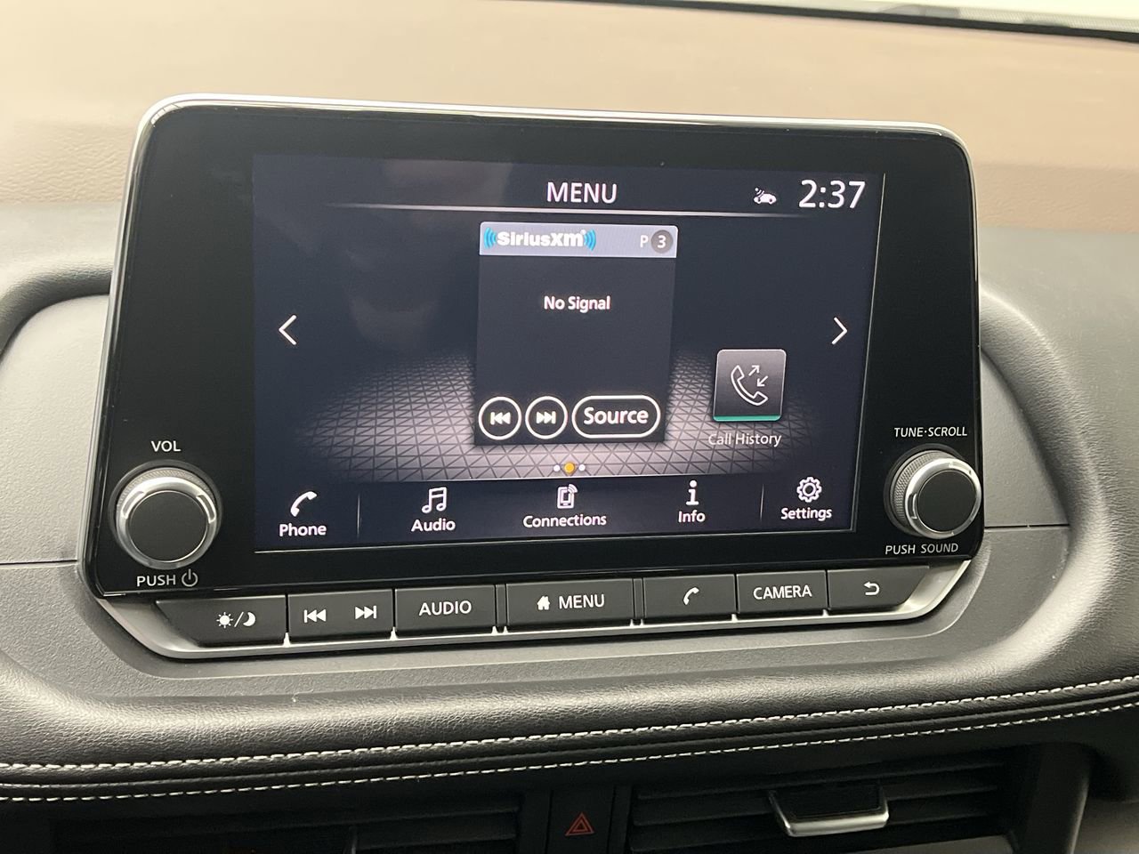Used 2023 Nissan Rogue SV AWD/4WD image 19