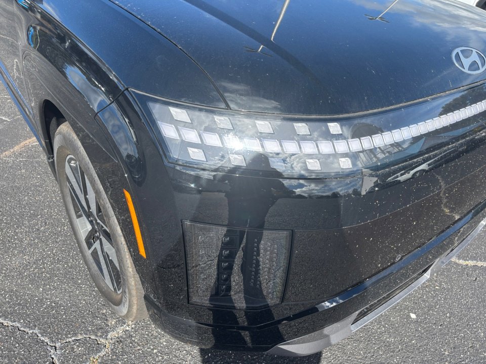 New 2026 Hyundai Ioniq 9 SEL image 24