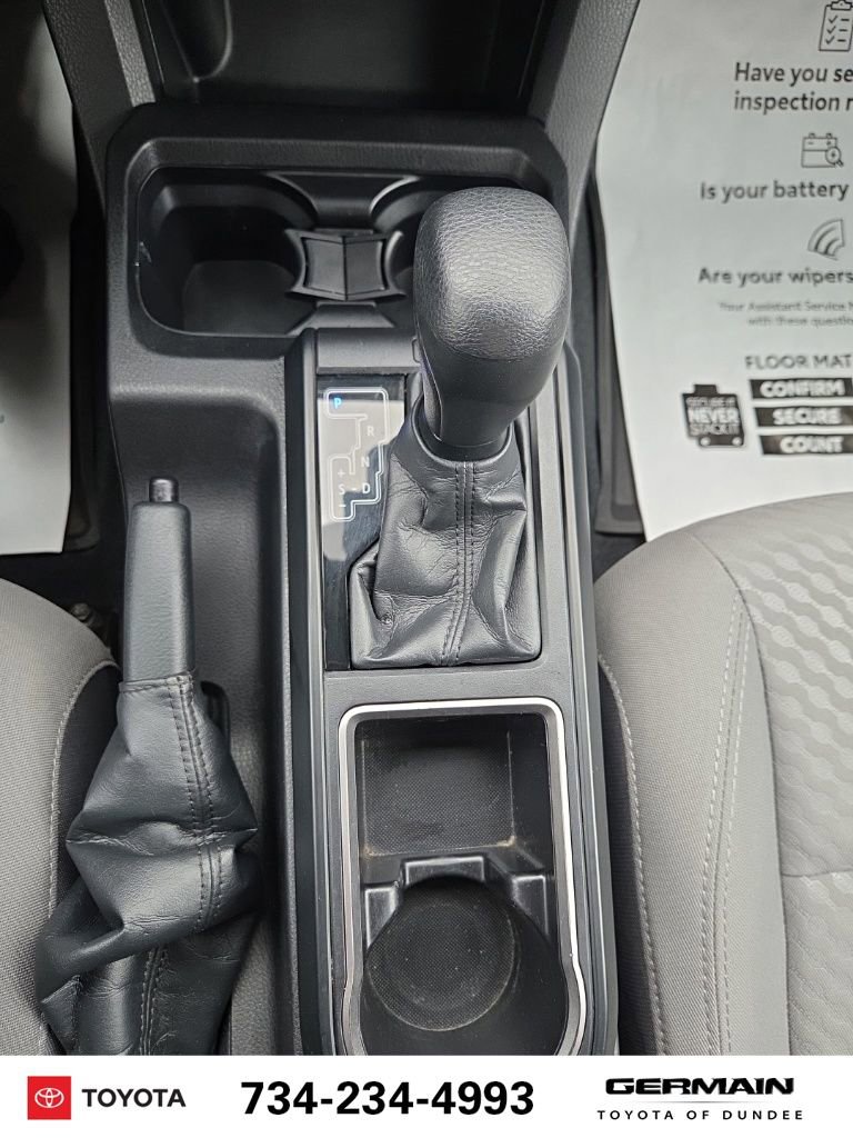 Used 2022 Toyota Tacoma SR image 27
