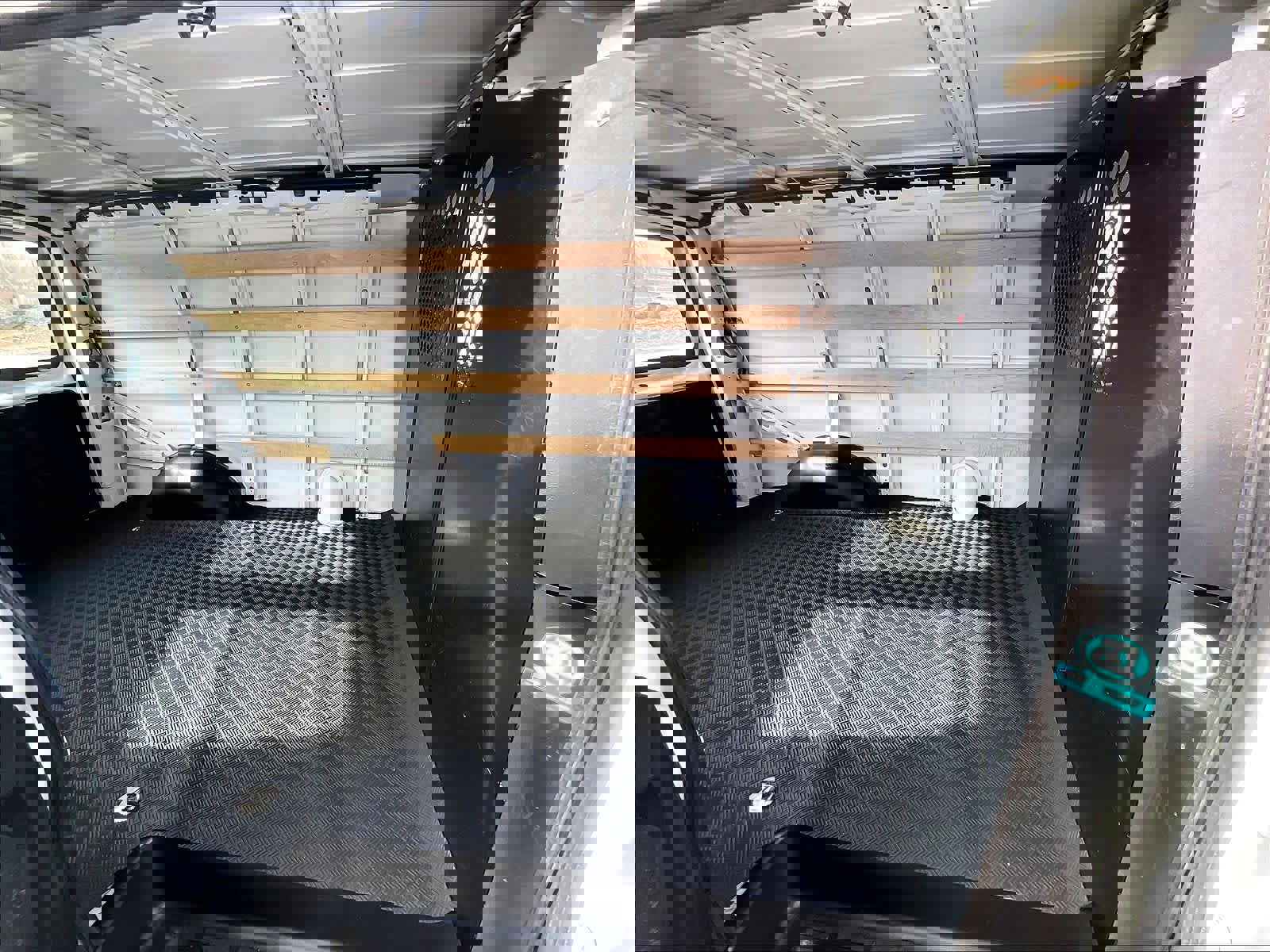 Used 2024 Chevrolet Express 2500 w/ Driver Convenience Package image 16