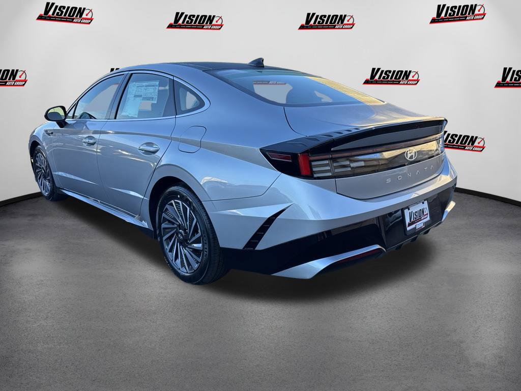 New 2026 Hyundai Sonata SEL FWD image 3