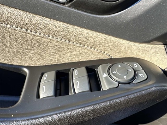 Used 2023 Chevrolet Traverse LS image 21