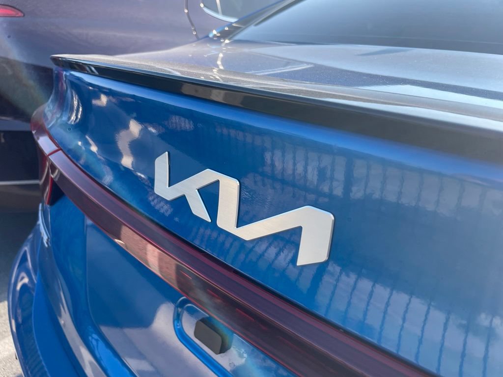 Certified 2023 Kia Forte GT-Line FWD image 7