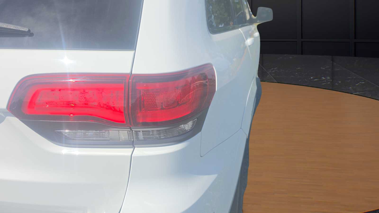 Used 2018 Jeep Grand Cherokee High Altitude AWD/4WD image 29