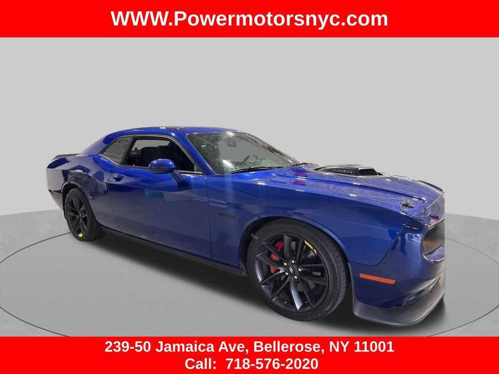 Used 2022 Dodge Challenger R/T w/ Shaker Package RWD image 8