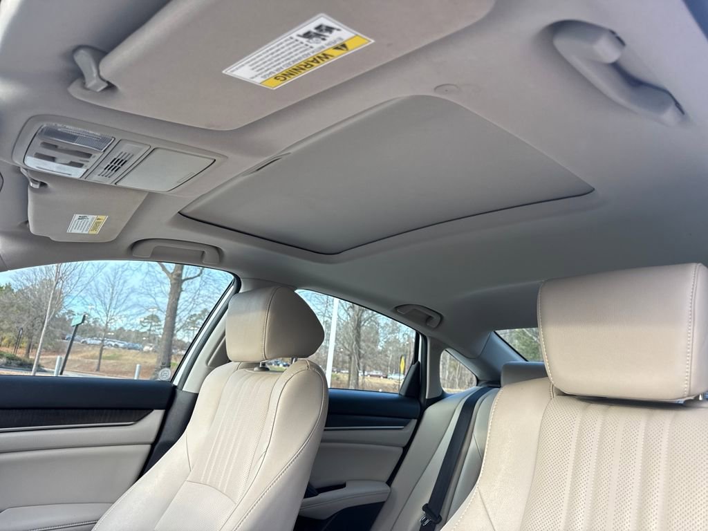 Used 2019 Honda Accord EX-L image 25