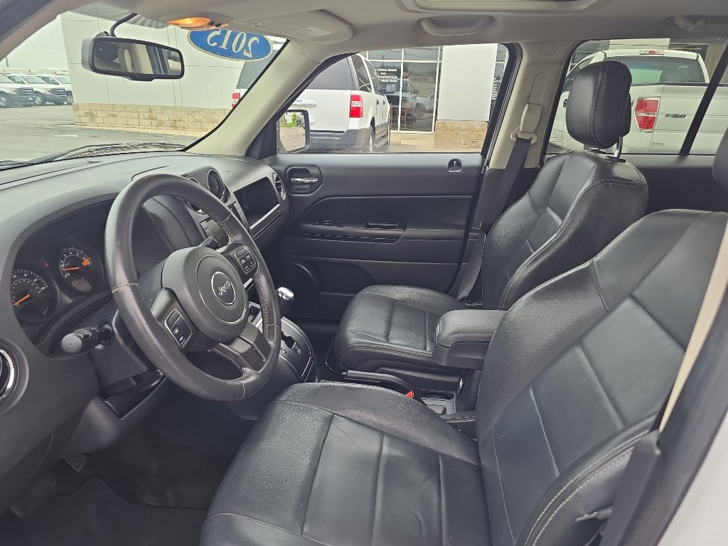 Used 2015 Jeep Patriot High Altitude AWD/4WD image 15