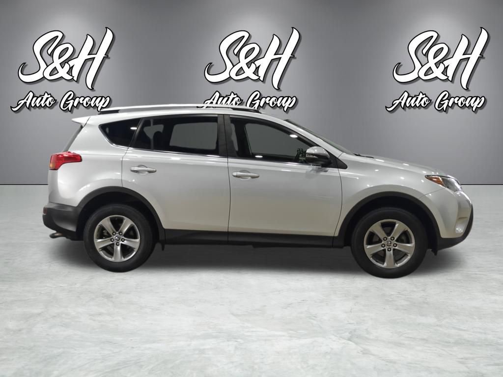 Used 2015 Toyota RAV4 XLE AWD/4WD image 18