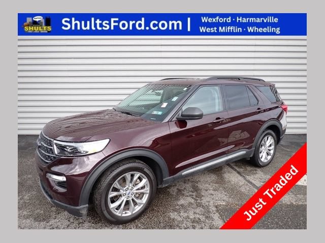 Certified 2023 Ford Explorer XLT w/ Equipment Group 202A AWD/4WD image 1