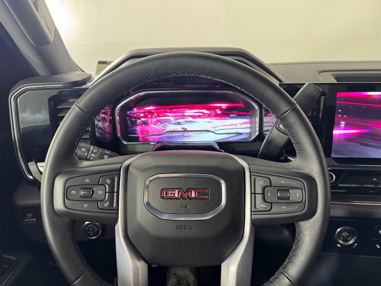 Used 2024 GMC Sierra 1500 Elevation AWD/4WD image 12