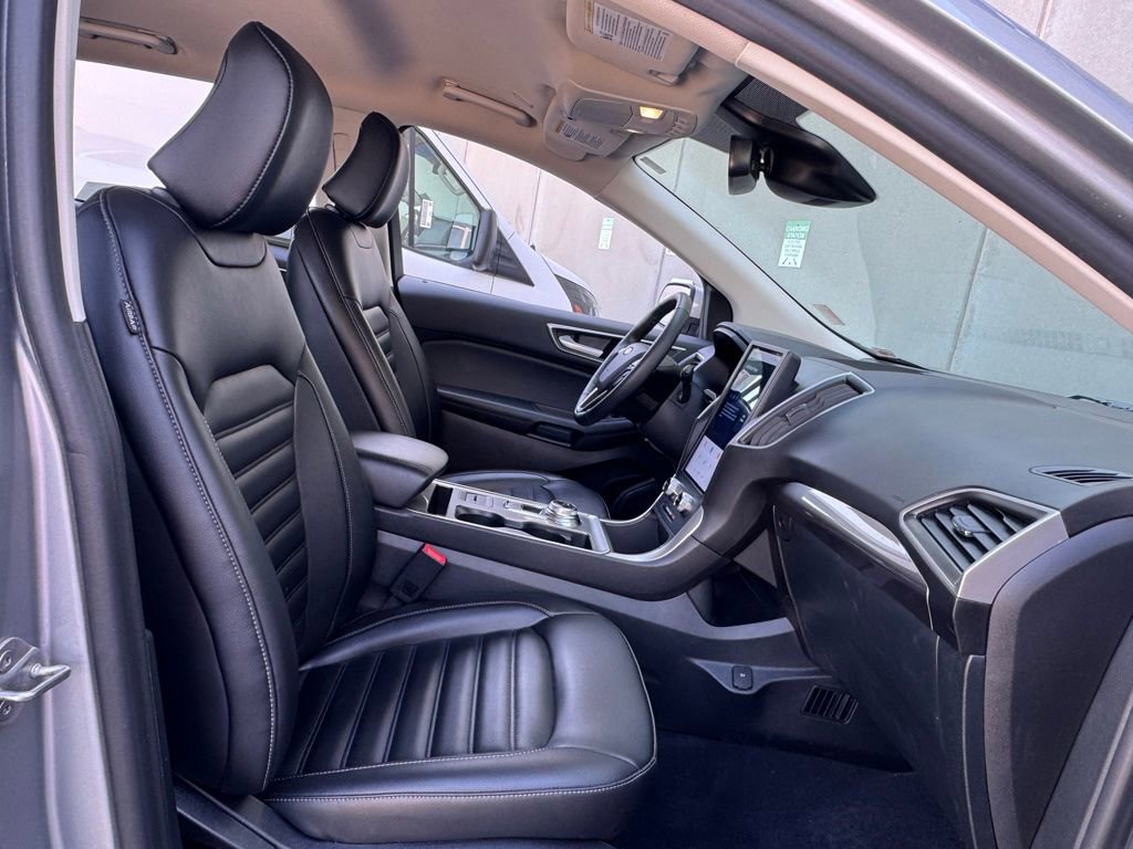 Used 2024 Ford Edge SEL w/ Convenience Package image 27