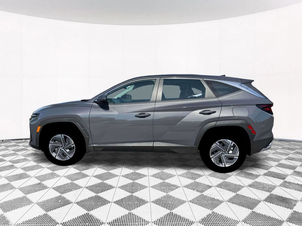 New 2026 Hyundai Tucson Blue SE AWD/4WD image 3