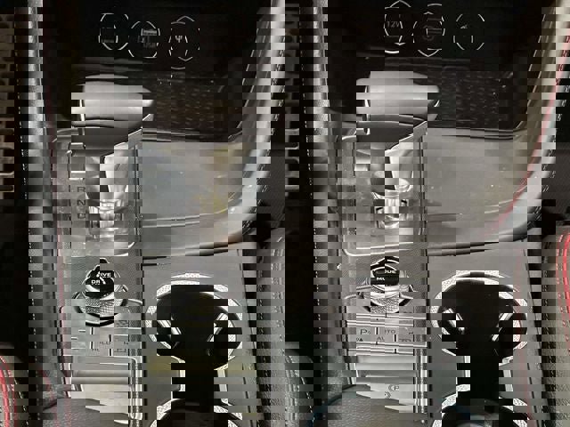 Used 2025 Genesis G70 2.5T w/ Sport Prestige Package image 23