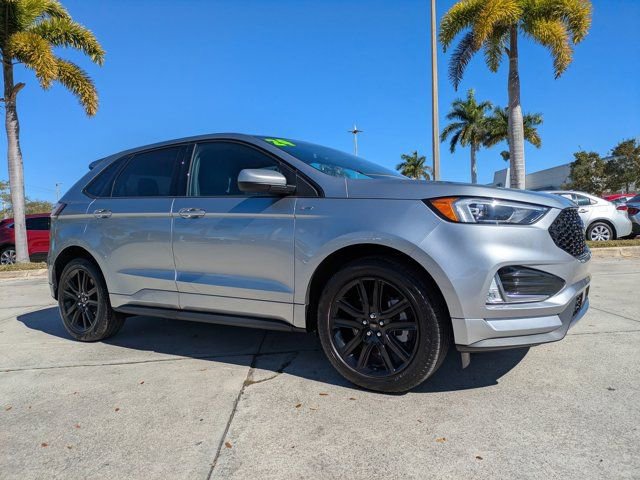 Used 2024 Ford Edge ST-Line image 2