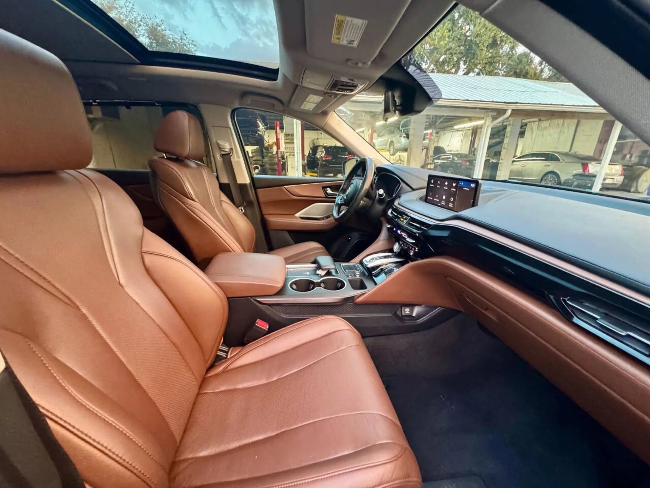 Used 2022 Acura MDX FWD w/ Technology Package image 22