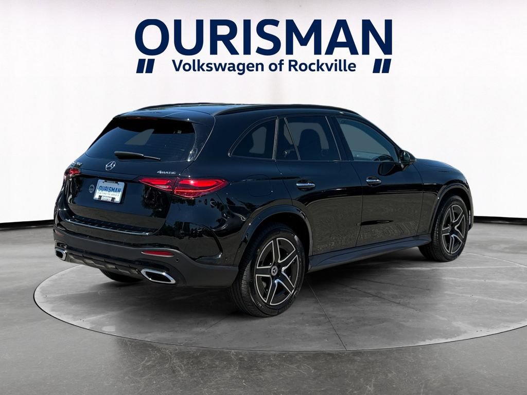 Used 2025 Mercedes-Benz GLC 300 4MATIC image 6