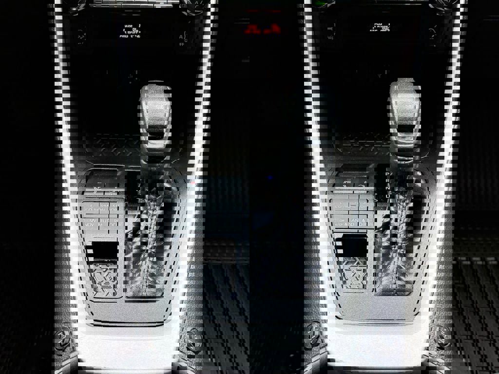 Used 2023 Toyota RAV4 XLE image 26