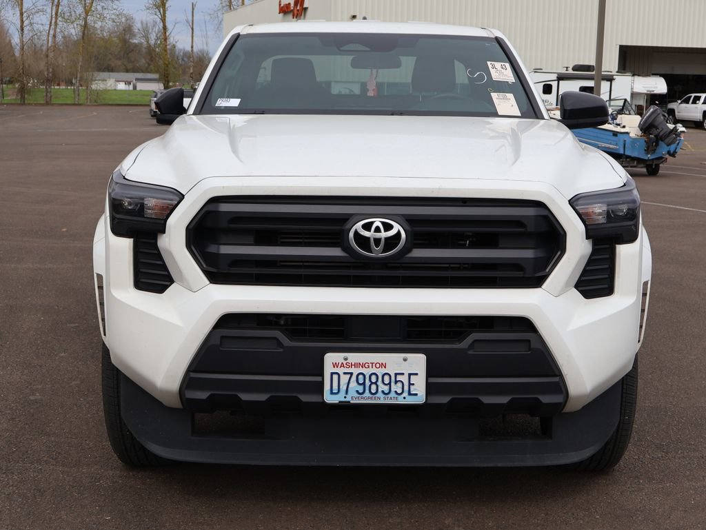 Used 2024 Toyota Tacoma SR RWD image 9