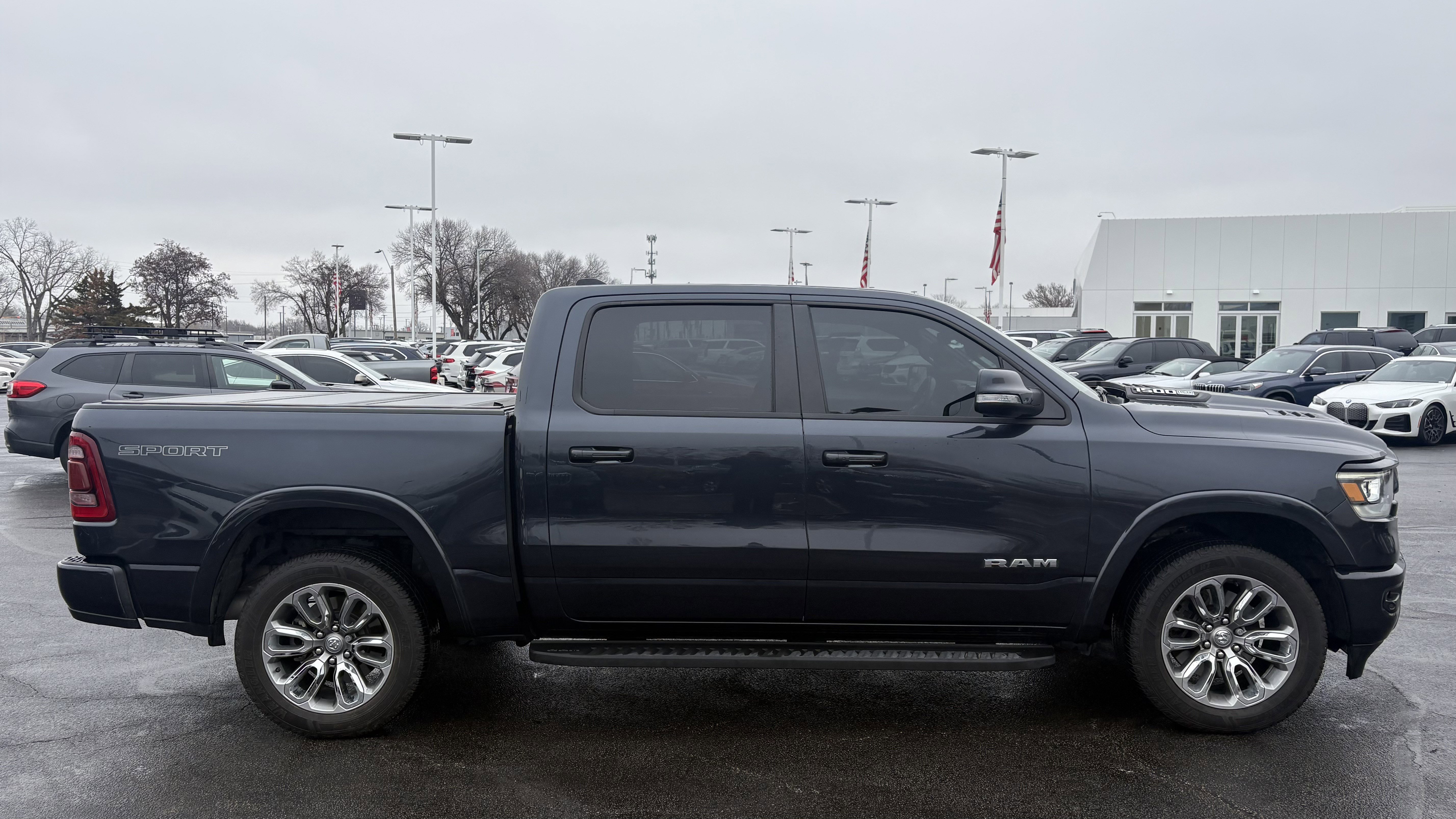 Used 2021 RAM 1500 Laramie w/ Sport Appearance Package image 11