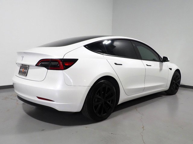 Used 2023 Tesla Model 3 image 7