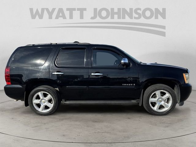 Used 2007 Chevrolet Tahoe LTZ w/ LTZ Preferred Equipment Group AWD/4WD image 6