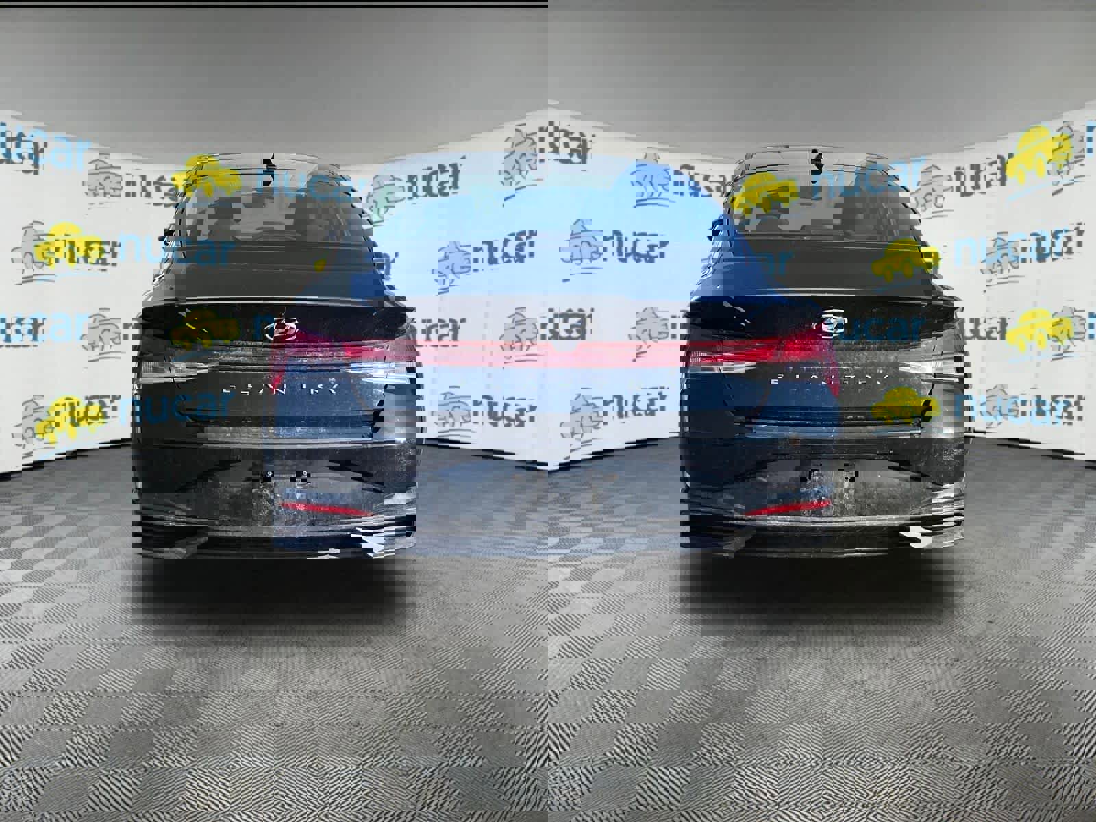 Used 2023 Hyundai Elantra SEL w/ Convenience Package image 3