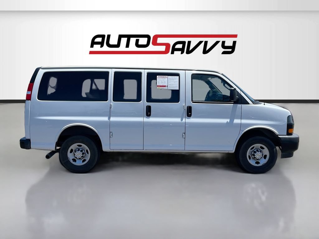 Used 2022 Chevrolet Express 2500 LS w/ Driver Convenience Package RWD image 8