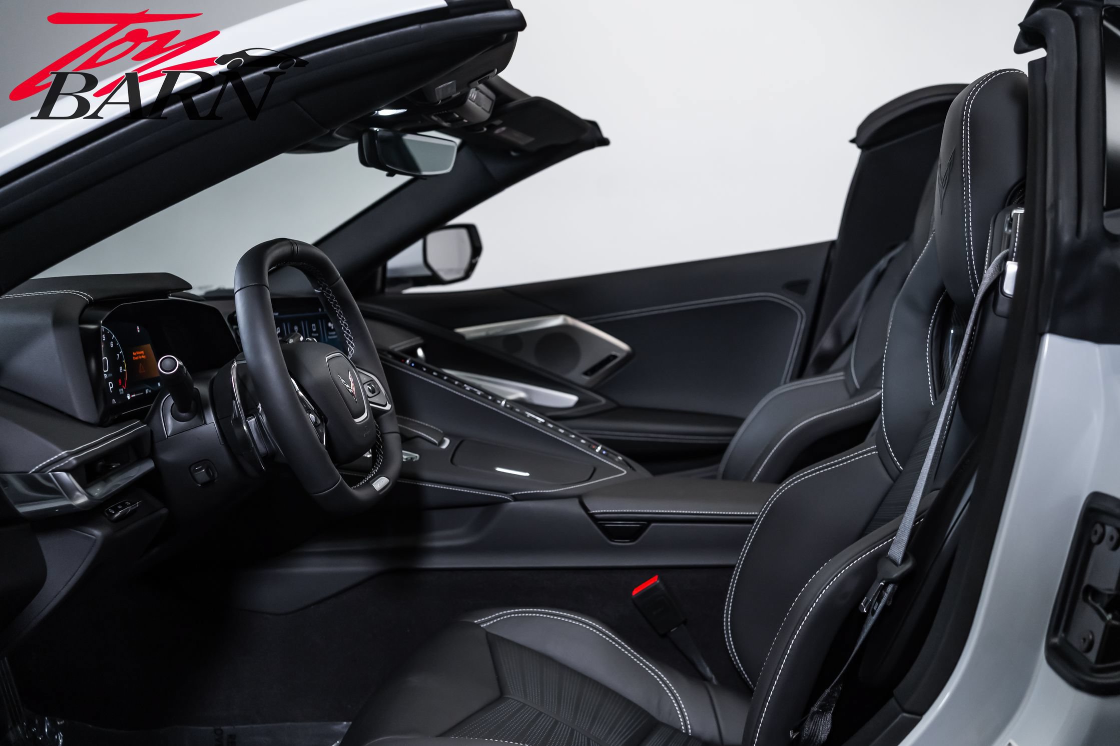 Used 2024 Chevrolet Corvette Z06 RWD image 33