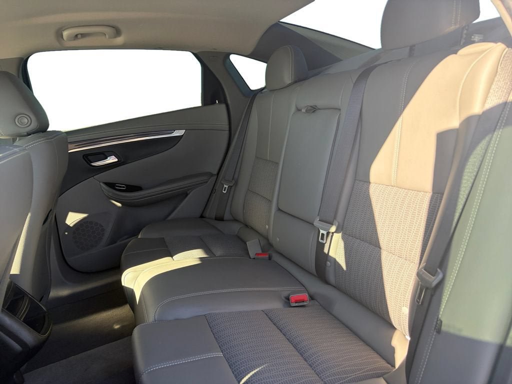Certified 2018 Chevrolet Impala LS FWD image 16