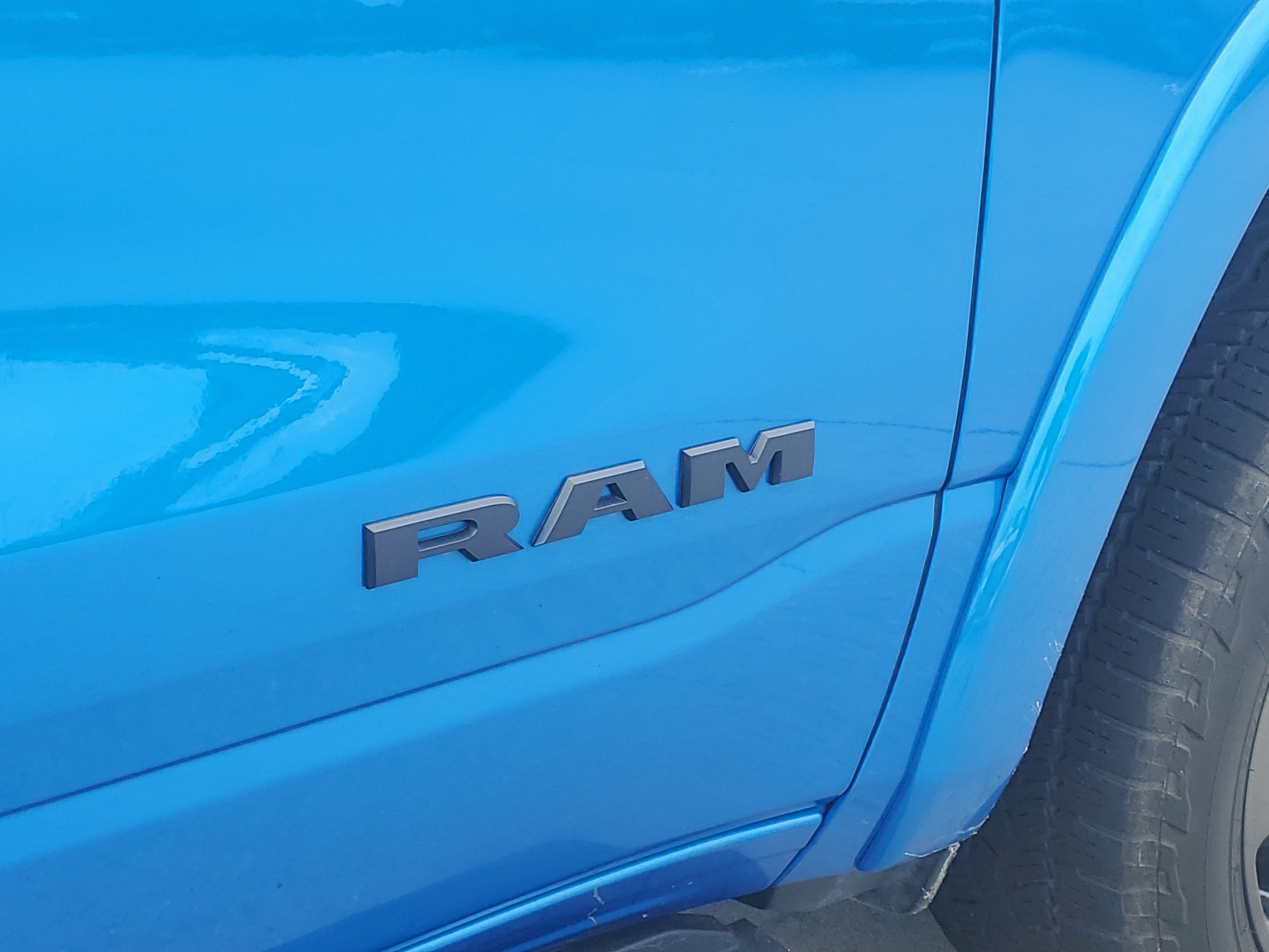 Used 2023 RAM 1500 Big Horn AWD/4WD image 9
