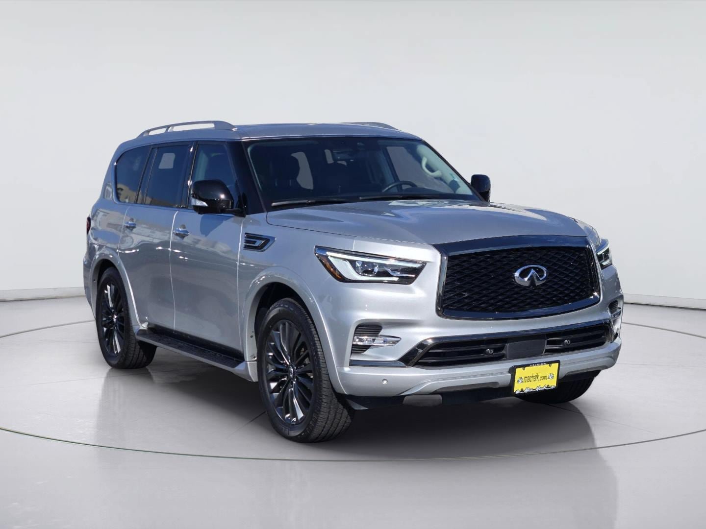 Used 2023 INFINITI QX80 Premium Select w/ Cargo Package RWD image 3