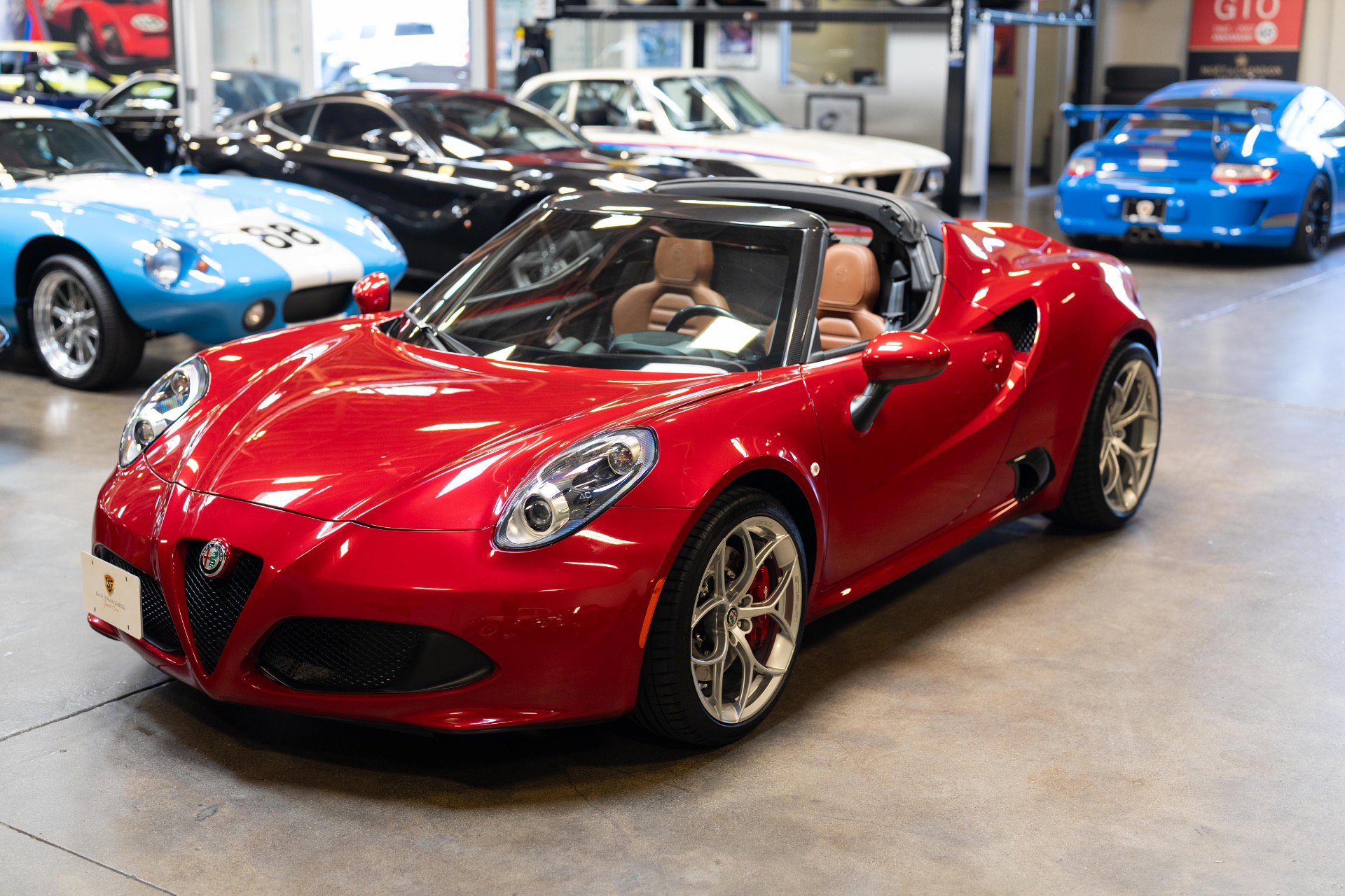 Used 2018 Alfa Romeo 4C Spider w/ Convenience Group - Spider image 5
