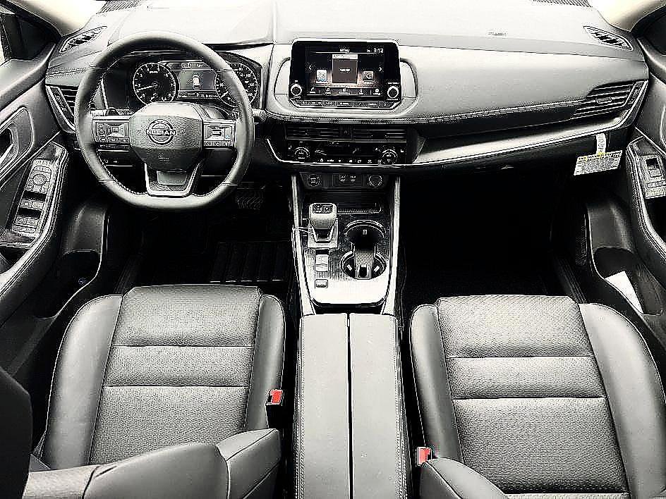 New 2026 Nissan Rogue SV image 8