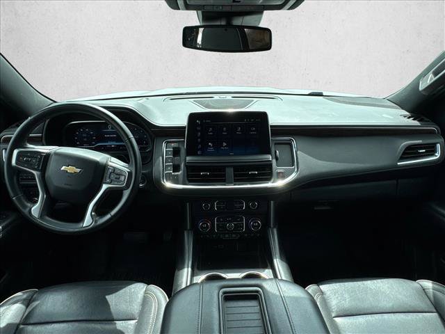 Used 2023 Chevrolet Suburban Premier RWD image 18