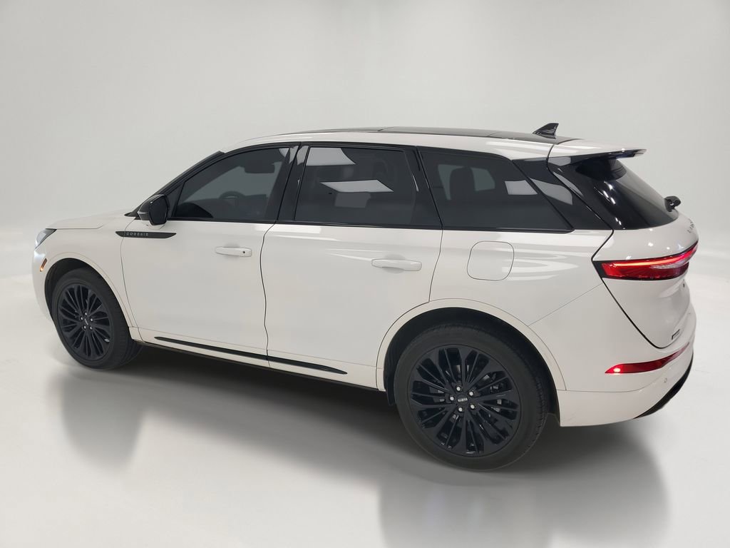 Used 2024 Lincoln Corsair AWD w/ Equipment Group 101A image 5