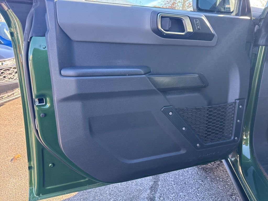 Used 2024 Ford Bronco Black Diamond image 14