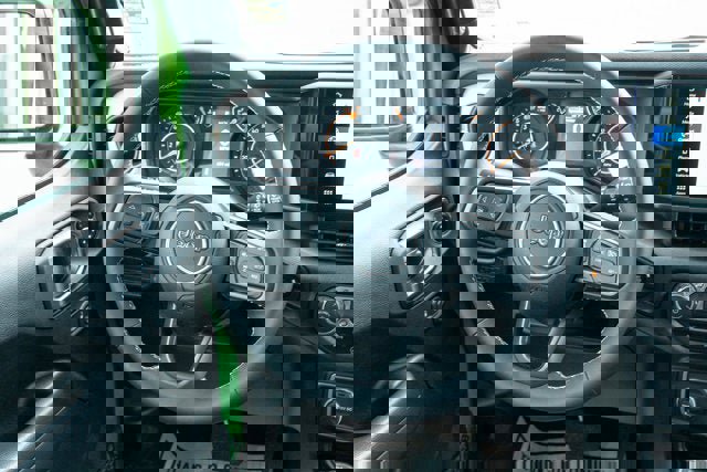 Used 2025 Jeep Wrangler Unlimited Sport image 29