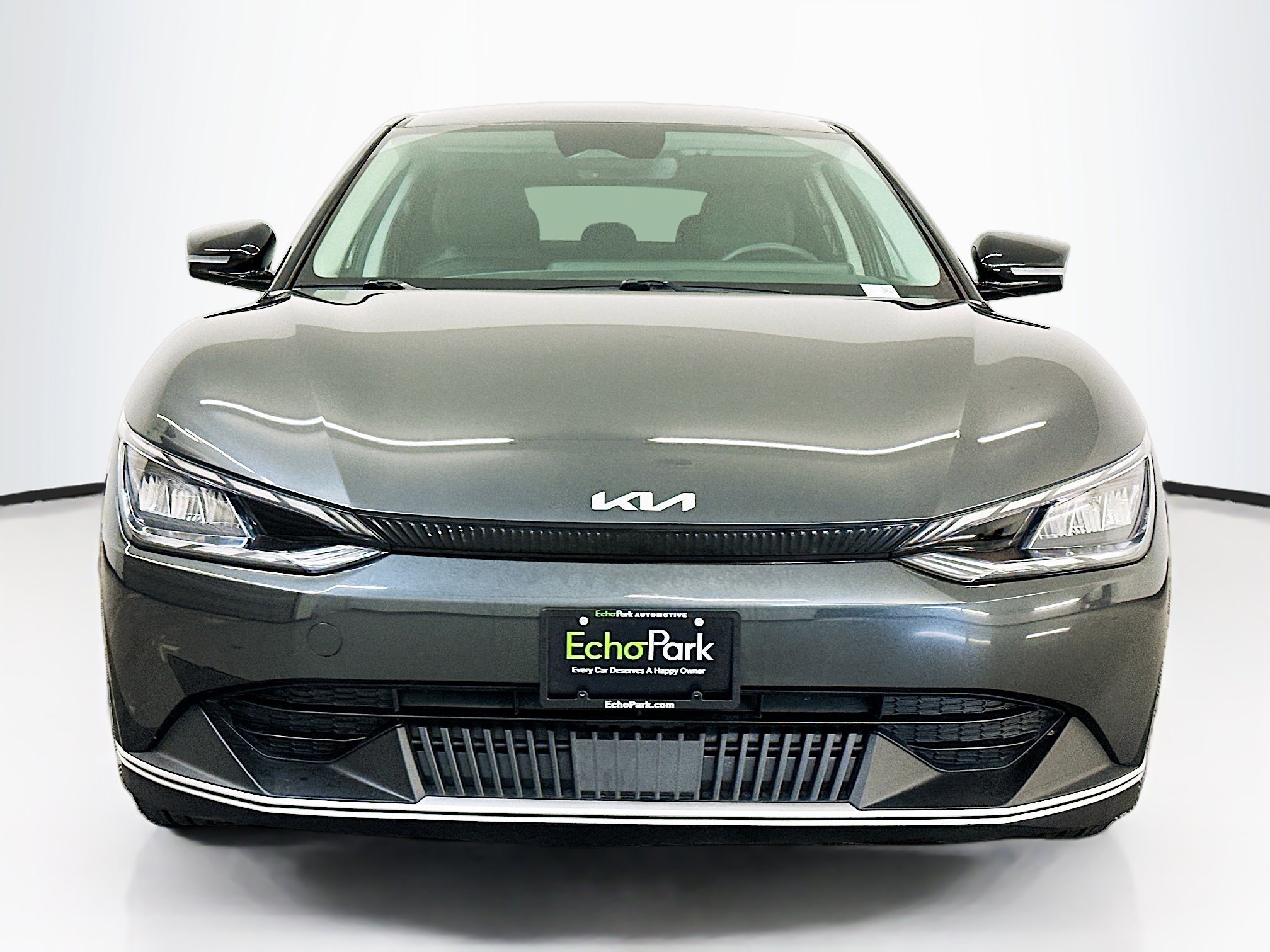 Used 2024 Kia EV6 Light image 2