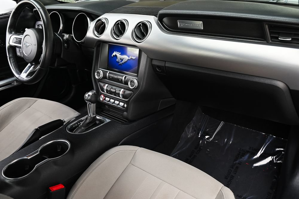 Used 2022 Ford Mustang GT w/ Equipment Group 301A RWD image 16