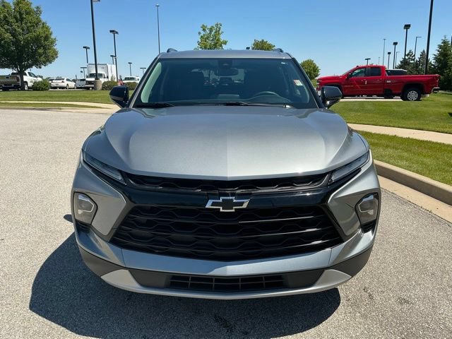 Used 2024 Chevrolet Blazer LT w/ Convenience Package FWD image 9